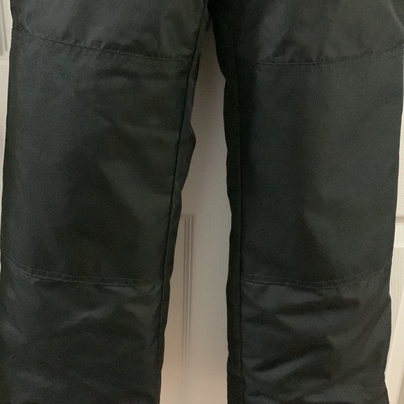 OshKosh parka and snow pant set - Picture 11 of 11